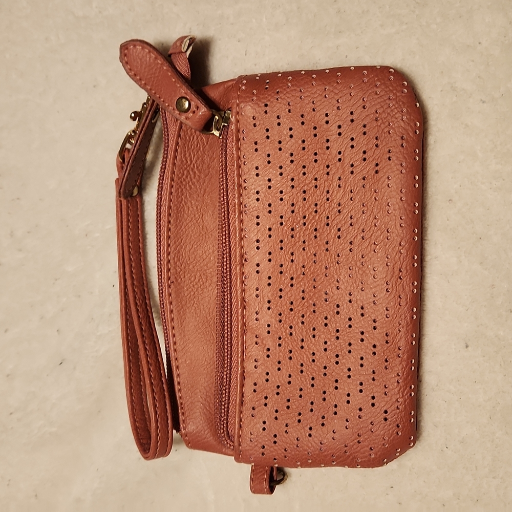 wristlet